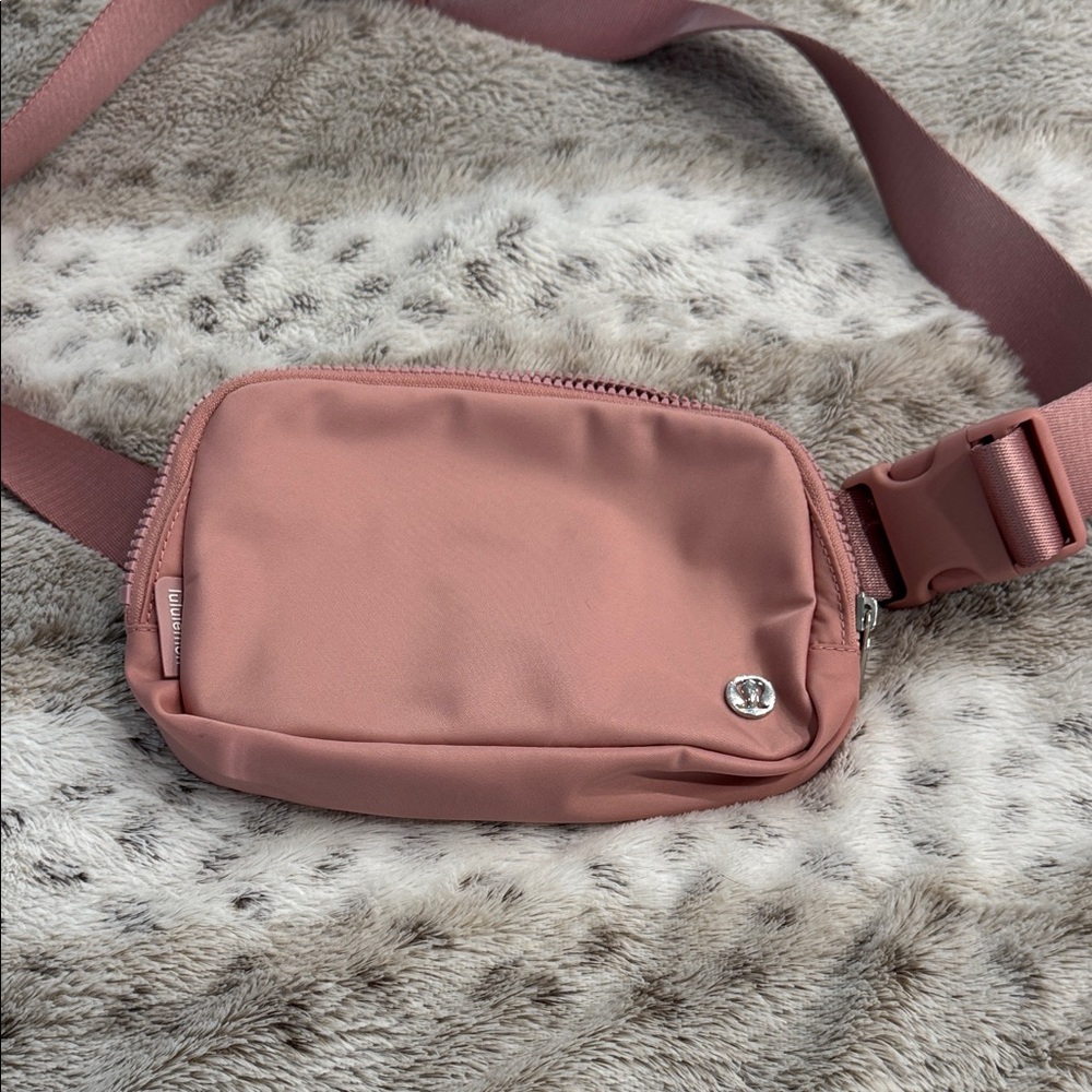 lululemon athletica Pink Travel Bag